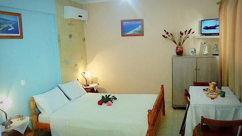 Cleopatra Rooms Nikiana Luaran gambar